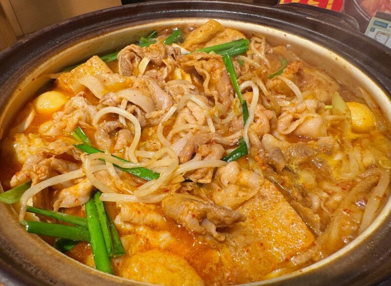 野菜がたっぷりと入っているので意外にも食べやすい印象