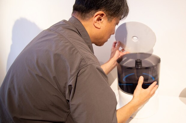 1シーズンお手入れ不要で清潔が続く加熱除菌オートクリーン加湿器、cado STEM 500H