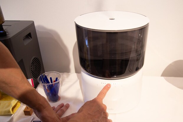 操作パネルはタッチ式なので、ボタンの縁に埃がたまるような心配もありません