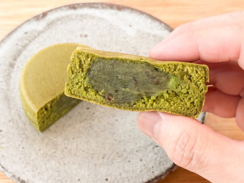 自然解凍して表面がやわらかくなっても、まだ中がアイス状だったりするころの絶妙なタイミングで食べるのが、意外とおいしいんです