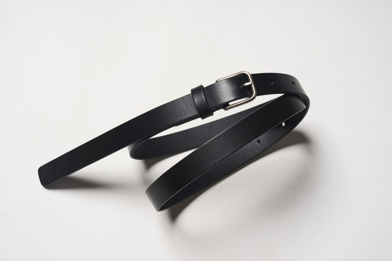 ユニクロ U ナローロングレザーベルト