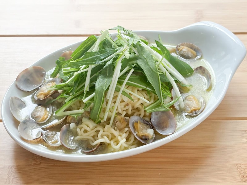 今回のメニューは、麺の硬さと熱いスープから立つニンニクとオリーブオイルの香りが決め手