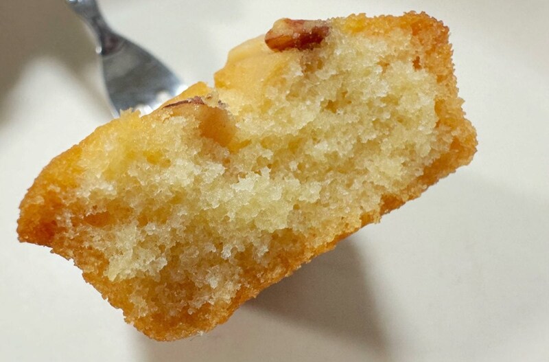 表面はサクッと、中はしっとりとした上品な食感と、発酵バターのコクのある風味や芳醇な味わい