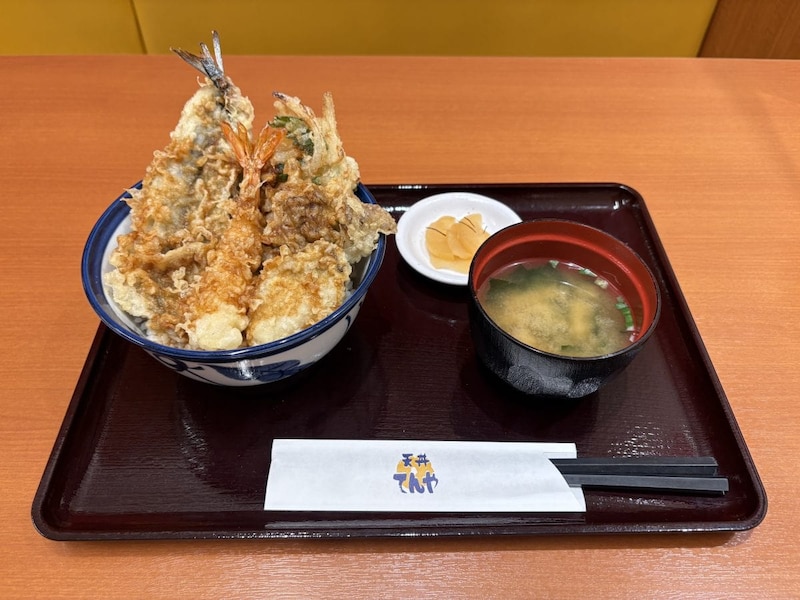 天丼てんや 牡蠣と秋刀魚の秋天丼(みそ汁付)