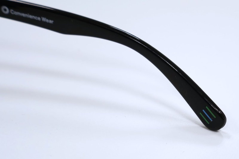 さりげないファミマカラーが