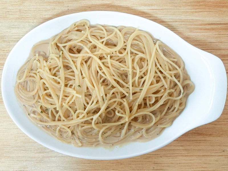 「4種のチーズパスタ」はスープがたっぷりで見るからに濃厚な感じ