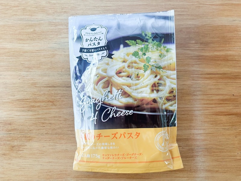 [ 4種のチーズパスタ」の購入価格は税込235円
