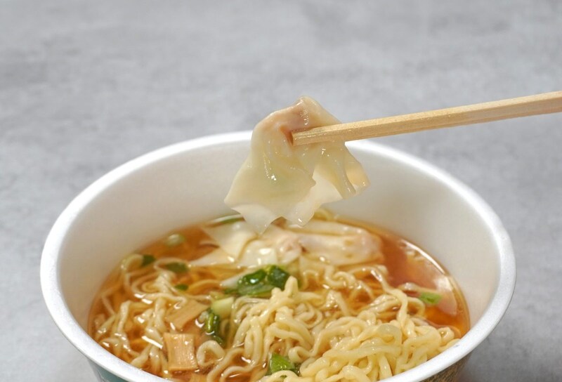 東洋水産　マルちゃん正麺 カップ ワンタン中華そば ￥278（税抜）