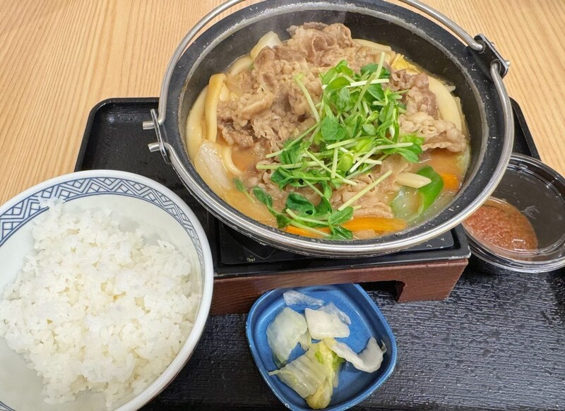 ばり嗎監修とんこつ醤油牛鍋膳