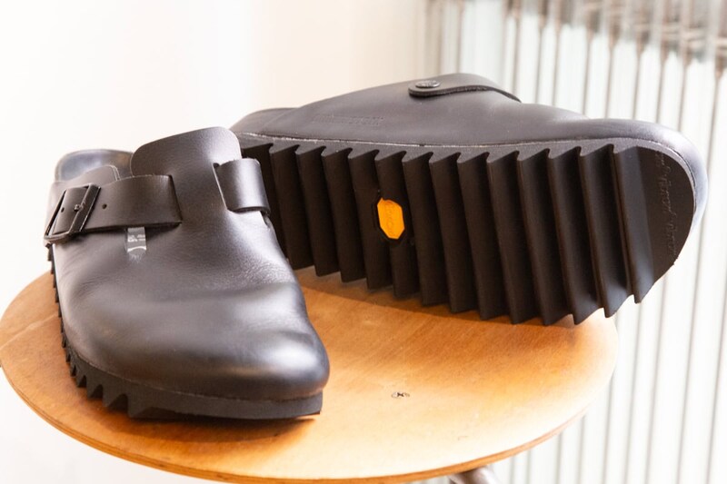 ビルケンシュトックのソールもヴィブラムソールに張り替え