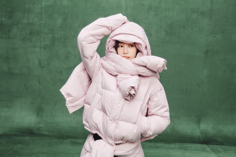 ルルレモン「Wunder Puff 600ダウンフィル クロップジャケット」¥39,800