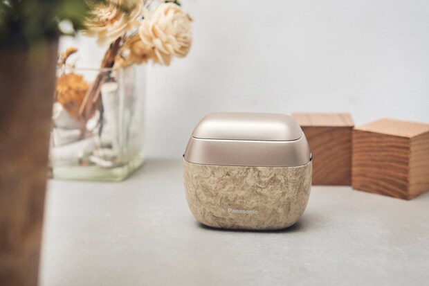 パナソニック ラムダッシュ パームイン 70th ANNIVERSARY EDITION ES-PV70 ¥50,490(税込み/パナソニック公式ショッピングサイト価格)