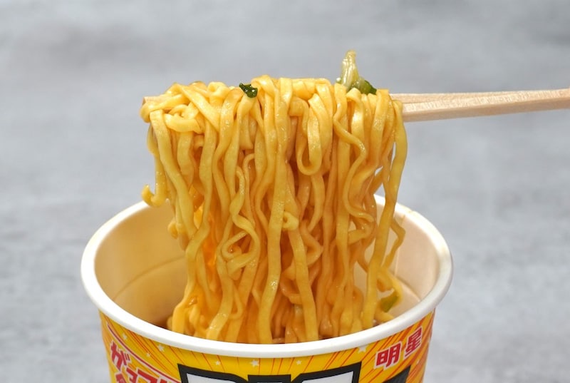 明星 BIGだぜ！一平ちゃん 豚骨醤油ラーメン
￥236（税別）
