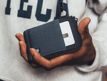 「キャッシュレス派の最適解」日本初上陸！THREAD®の“拡張性がスゴい”進化するコンパクトウォレット