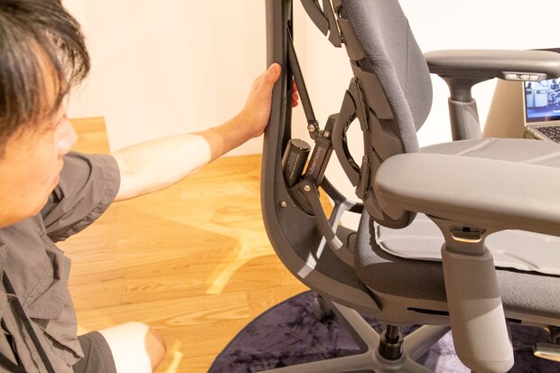 「LiberNovo Omni」は50人以上の背骨データをもとに設計