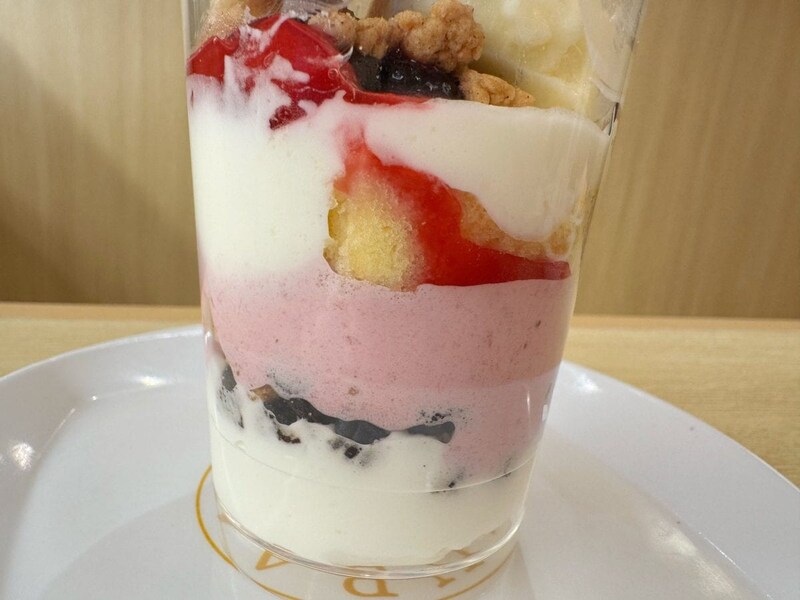 食べ進めるごとに異なる食感や、甘み・酸味を楽しむことができます