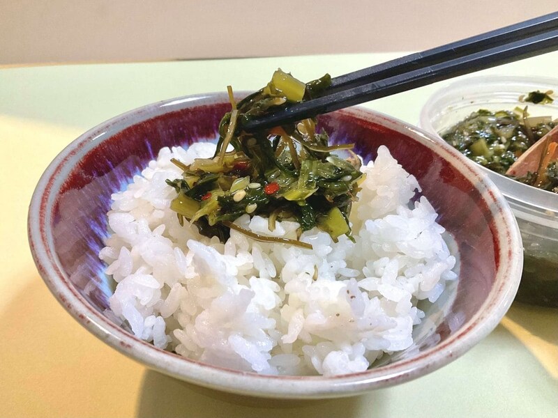昆布のコリっとした食感と野沢菜のシャキシャキ感が絶妙