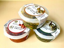 【ごはん泥棒注意報】気づけばおかわり3杯!?「久世福商店のねばねば昆布」3種を徹底実食！“とろシャキ” ごはんのお供が旨すぎた