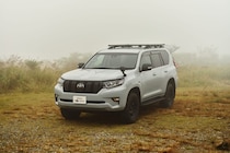 【注目コラボの新提案】特別すぎる「トヨタ ランクルプラド」登場！ザ・ノース・フェイスのスタイル、スパイバーの次世代素材で中古車がアップデート