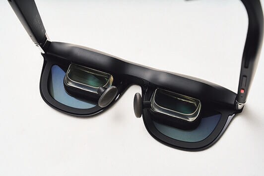 独自開発の投影システム