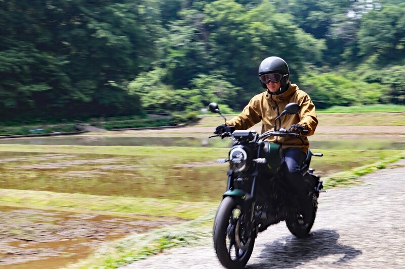 ツーリングや移動を快適にサポートしてくれるシンプルなナビゲーションシステム