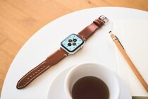 【一点投入で暮らしが劇的変化】取り扱い直後に即完したガンゾの時計ベルトほか、今ゲットしたいファッション系雑貨2傑