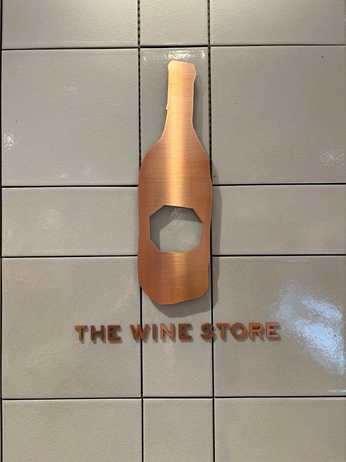 フードフレンドリーなワインが揃うスペシャリティストア＆ワインバー「THE WINE STORE DEAN & DELUCA」