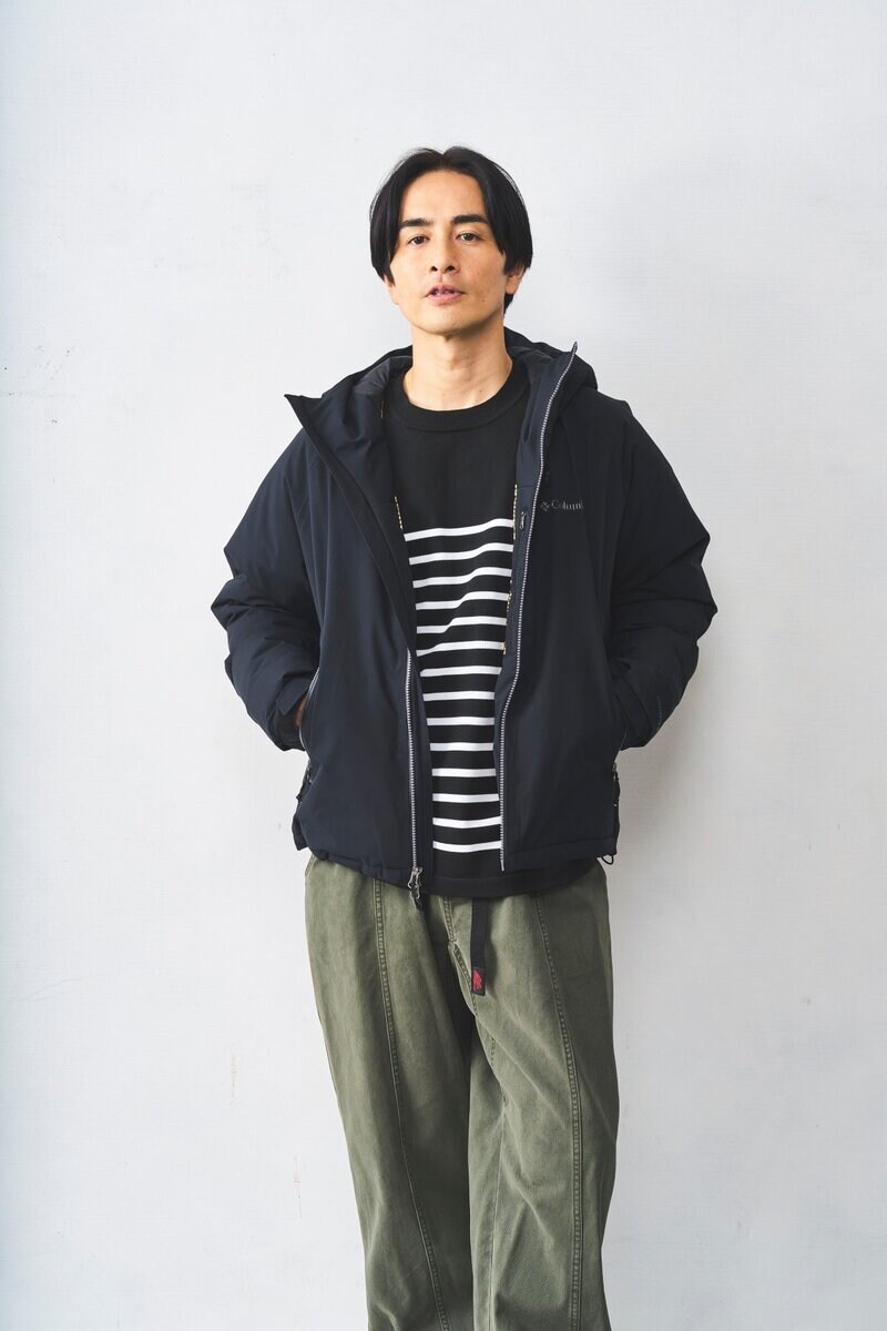 コロンビア　サンライズキャビン ダウンジャケット