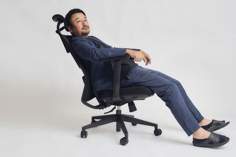 ロッキングチェアのように身体全体を横にできる