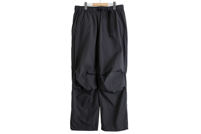 ゴールドウイン「別注Dope Dyed Rip-stop Tuck Pants」￥39,600
