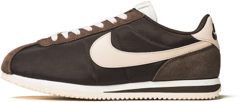 【脱・厚底スニーカー】新トレンドは薄底!? レトロなデザインで大人気の「ロープロファイル」注目作4選をチェックしてみた