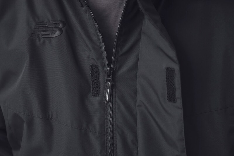 前立てはファスナー＆比翼仕立て