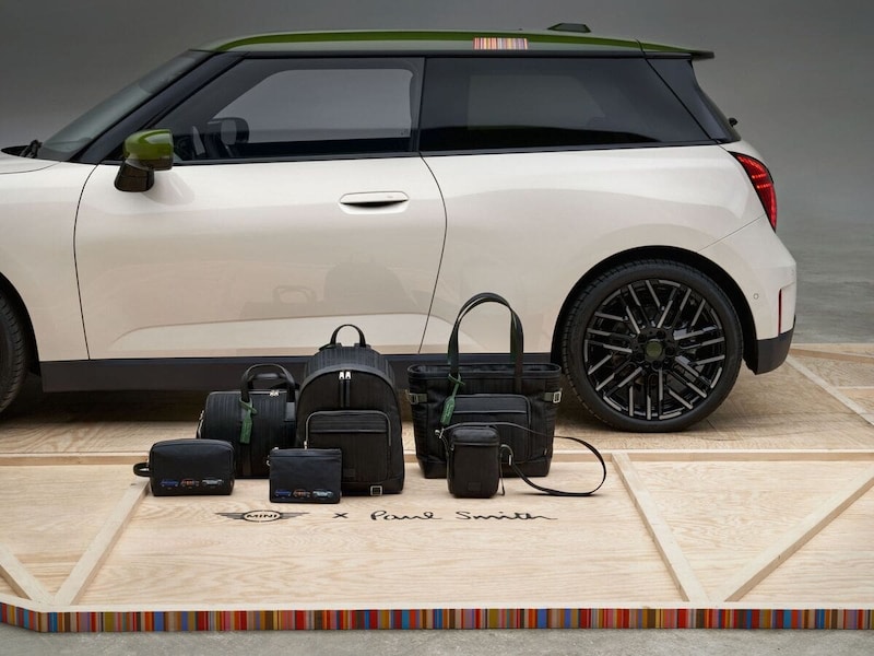 「MINI Paul Smith Edition.」の販売を記念して、オリジナルデザインのバッグコレクションを2026年春に発売予定
