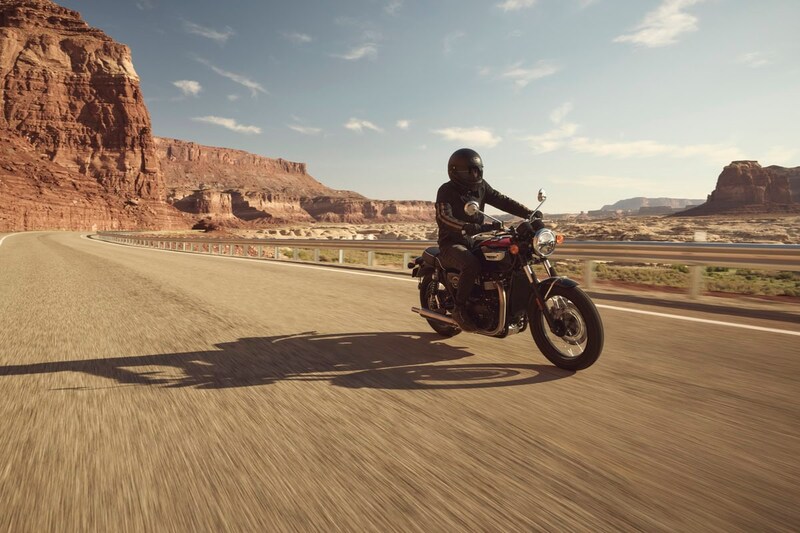 新型T100のメーカー希望小売価格は¥1,359,000~