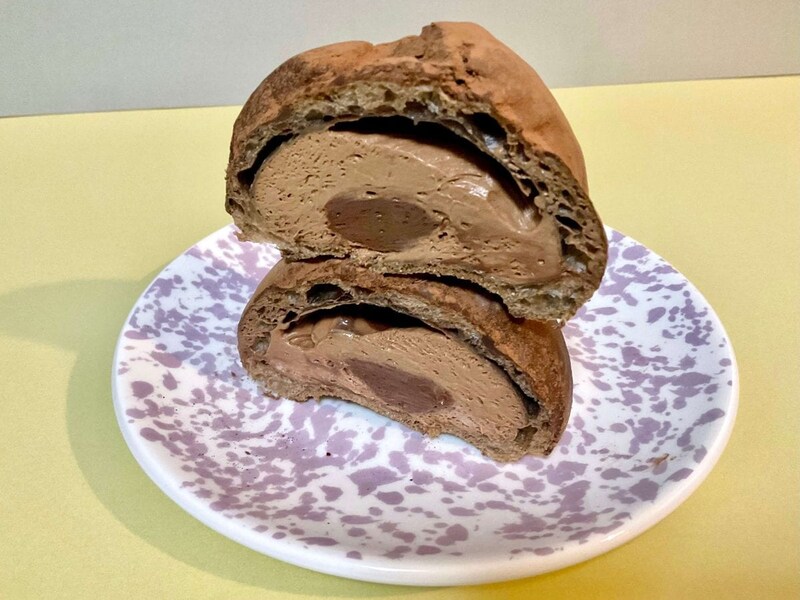 ローソン、カカオ薫るショコラトリュフシュー