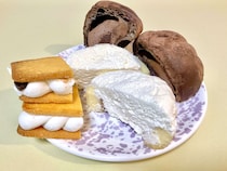 「ローソンで見つけたら即買い必須」11月中旬の新作スイーツが奇跡すぎる！“秋のご褒美級”BEST3【1位は売り切れ続出のクリーム盛りすぎ感動作】