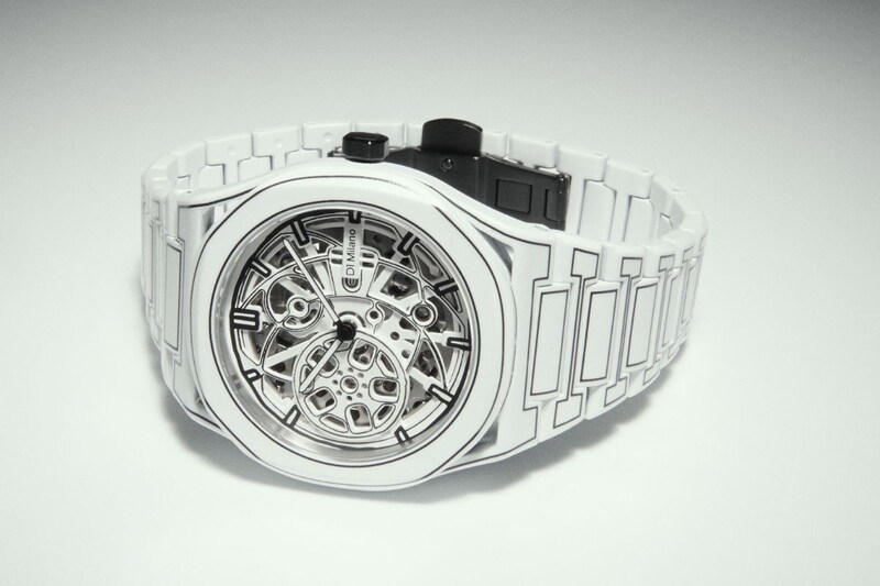 【スケルトンウォッチの到達点】“D1ミラノ”が魅せる洗練の白と重厚な黒。新作2モデルが織りなす機械式の美に最注目