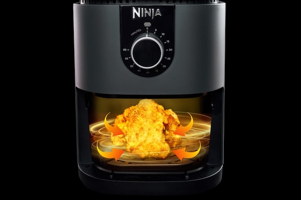 強力熱風で包み込み、外はカリッと、中はジューシーな仕上がりに