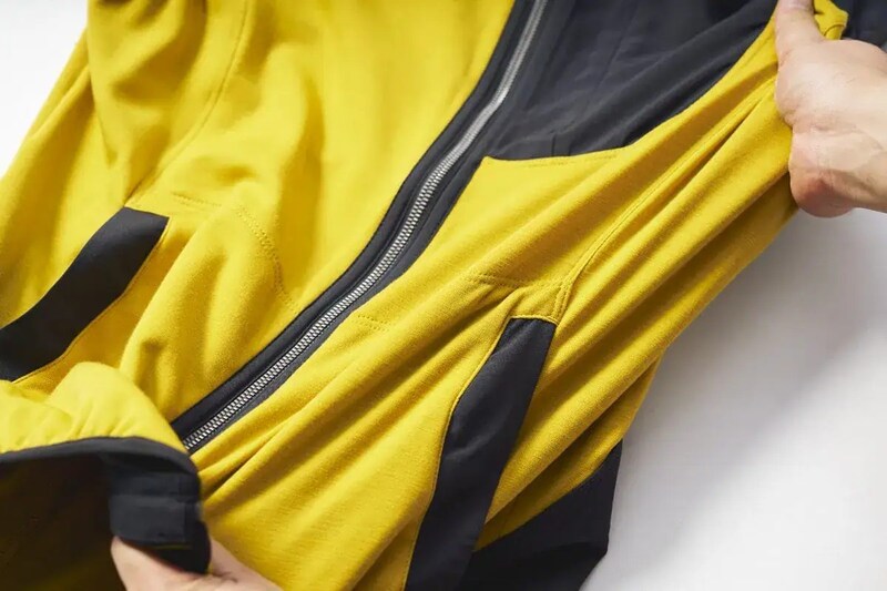 ワークマン“2,500円はコスパ最強すぎる”温度調整快適ウェア、「さらに進化」ユニクロの新型ギアパンツほか【ファッションの人気記事ランキングベスト3】(2025年10月版)