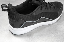 ワークマン「コスパ抜群で大ヒット」最強シューズの実力、ユニクロ：シーの“ハズレない”新作ほか【スニーカーの人気記事ランキングベスト3】（2025年10月版）