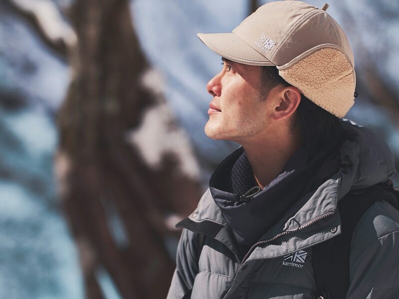 【冬小物の本命】英国“カリマー”の最新モデルが防寒力すごい!フリースハットほか「普段使い確実のウォームアクセサリー」4選