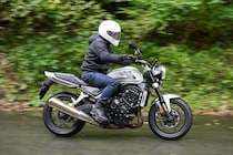 【ホンダCB1000F徹底試乗】「これなら乗れる」と確信！大型初心者も虜にする“軽さと鼓動感”の正体