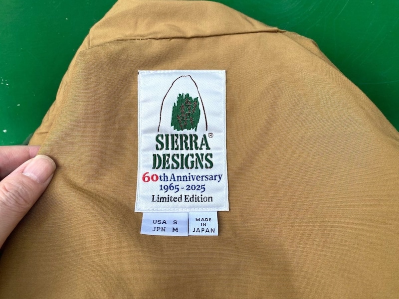 シエラデザインズ 60th アニバーサリーマウンテンパーカー