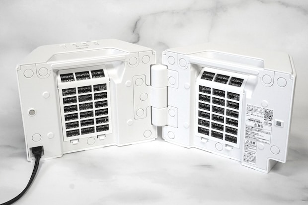 アイリスオーヤマ
セラミックファンヒーター ツインセラ　ACH-MN12A
