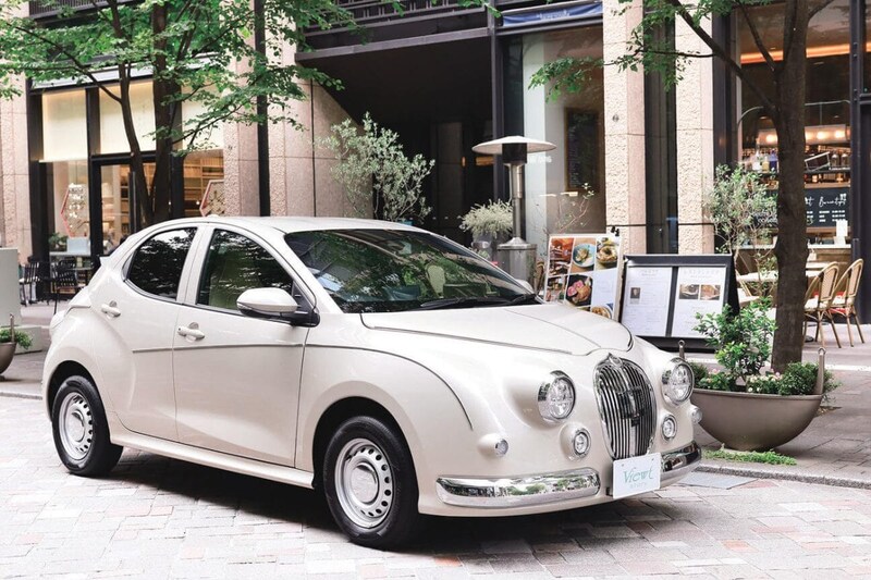 【見た目は昭和、中身は最新】丸目とクラシック造形が最高すぎる。今あえて乗りたい「レトロ顔」な国産車5選