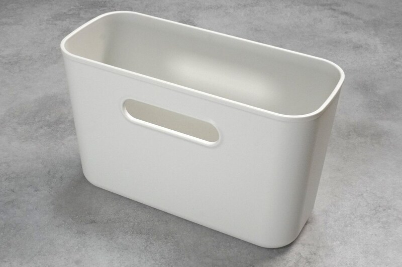 吊るしても使える 薄型収納ケース 奥行15cm
￥590
