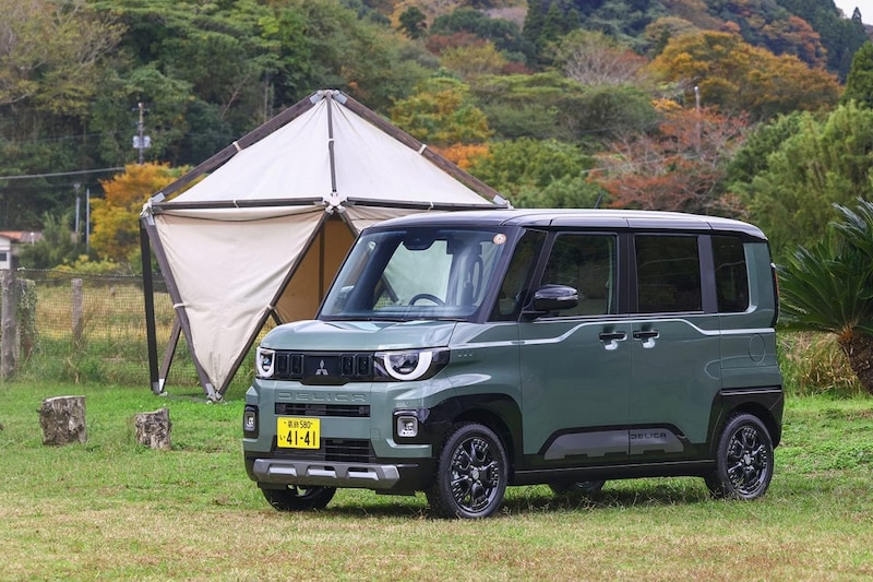 ヘッドライトまわりを大型化して「やんちゃかわいさ」がアップした新型デリカミニ