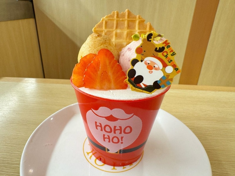 KURA ROYAL「いちごのショートケーキパフェ」
