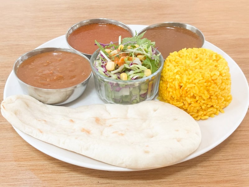 【業スーのこれ安すぎて衝撃】1食89円!?「本格インドカレー」3種を食べ比べてみたら…最高だった