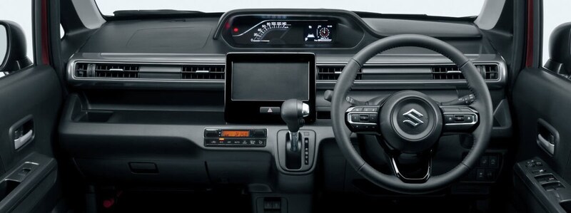 衝突被害軽減ブレーキ「デュアルセンサーブレーキサポートII」を採用するほか、車線逸脱抑制機能を標準装備するなど、運転支援機能が充実